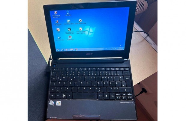 Acer Laptop/Netbook /1GB RAM, 160 GB HDD/ Win7 + tlt