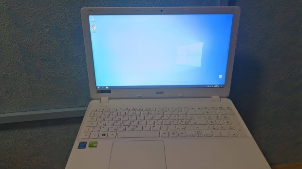 Acer Laptop elad