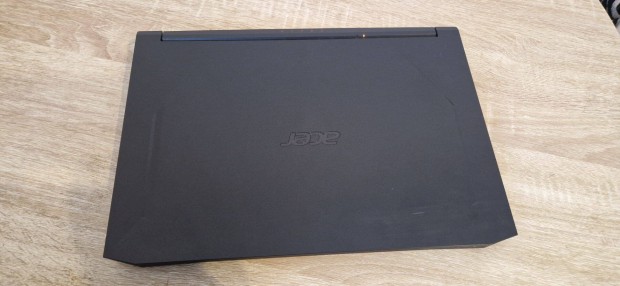 Acer Nitro 5 Gamer laptop