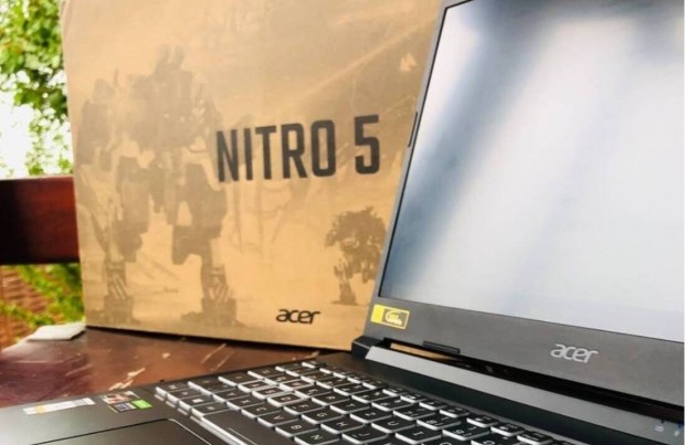 Acer Nitro AN15 Gamer Laptop