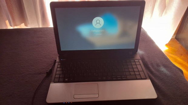 Acer Notebook i3-3110m, 4gb ram, 500gb hdd