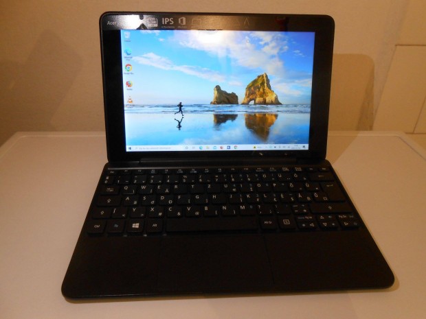 Acer One 10 tablet PC! Quad Core, 128Gb, 4Gb Ram,10.1" col! Csere is!
