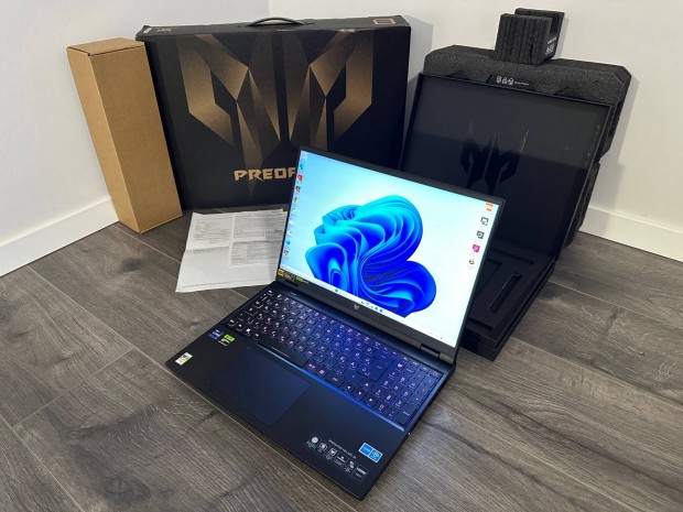 Acer Predator Helios 16 / i9-13900HX / Rtx 4080 / 4.5 TB SSD / 250Hz