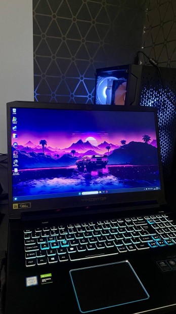 Acer Predator Helios 300 17.3" gamer laptop