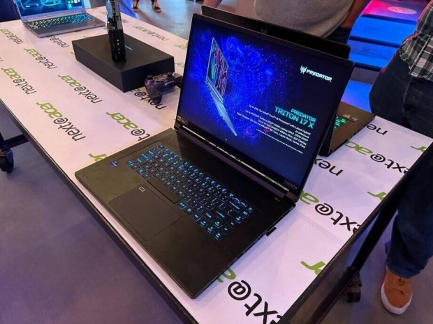 Acer Predator Rtx 4080 I9 13900HX Gamer Laptop!!