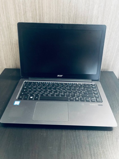 Acer Travelmate X349