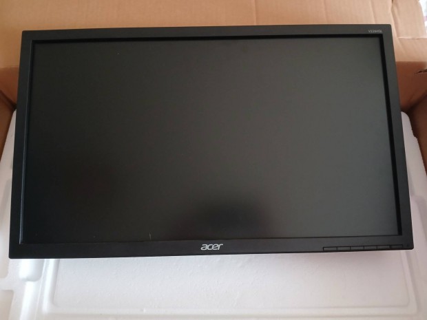 Acer V226Hql bBi monitor