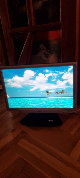 Acer  X191W 19" 16-9-es monitor 