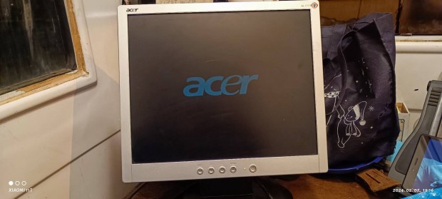 Acer al 1715 s vga monitor. Hibtlan mkdssel. 