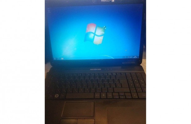 Acer emachine E725 laptop