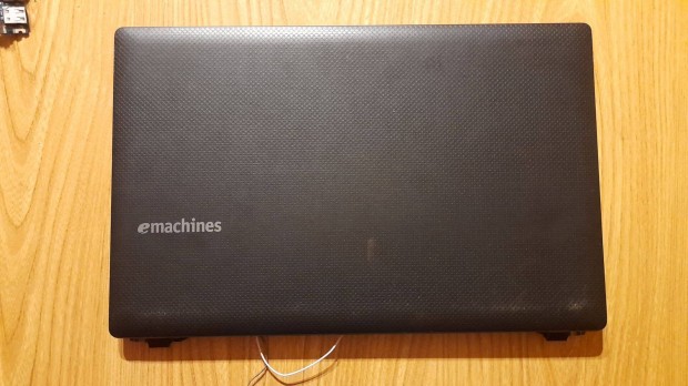 Acer emachines E525 E625 E627 E725 laptop alkatrész