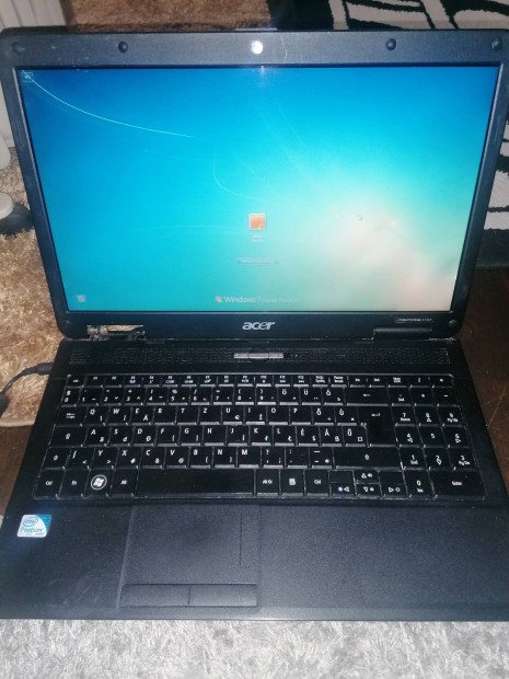Acer laptop 150g ssd 4g rm  win7