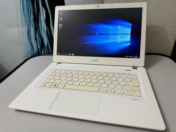 Acer laptop i5s 5gen 16gb ram 240gb M2 ssd 3ors aku full hd kijelz