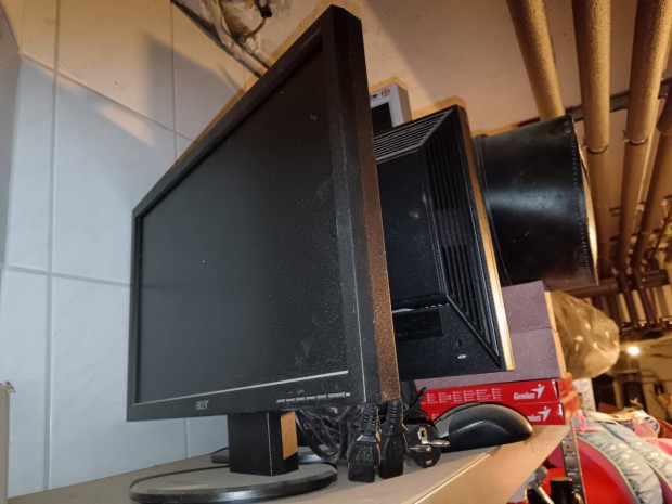 Acer monitor elad 