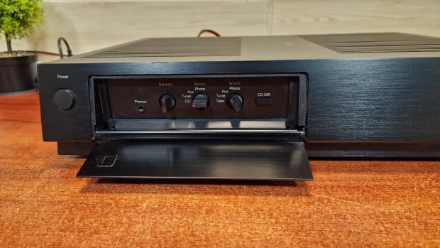 Acoustic Research A-03