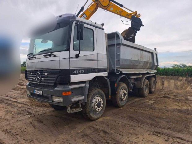 Actros MP1 8x6 4143