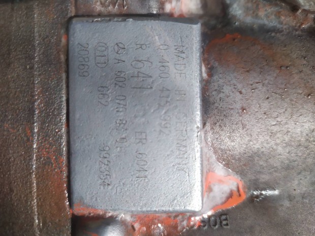 Adagoló OM602 2.9 TD motorhoz
