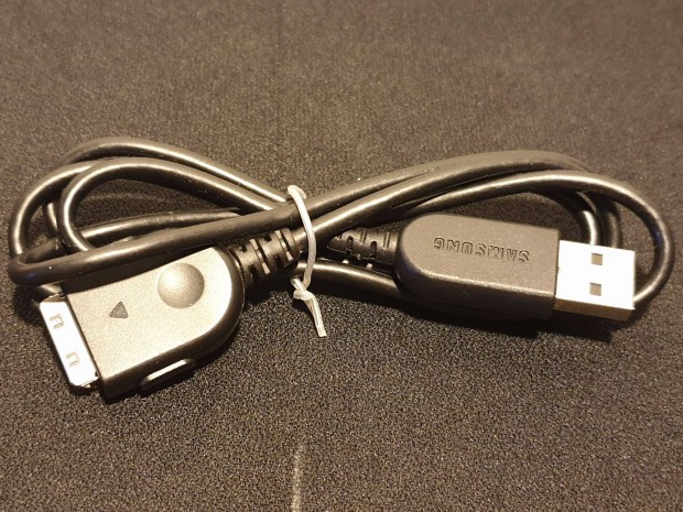 Adat és töltő kábel Samsung MP3 MP4 lejátszó USB hibátlan újszerű