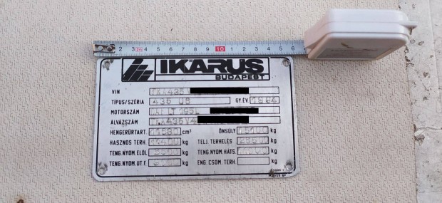 Adattbla szett Ikarus 435 alu logo felirat emblma busz bus