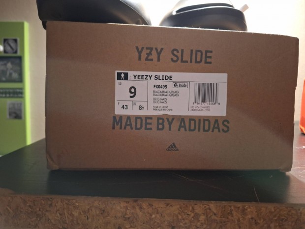 Addidas yezzy slide