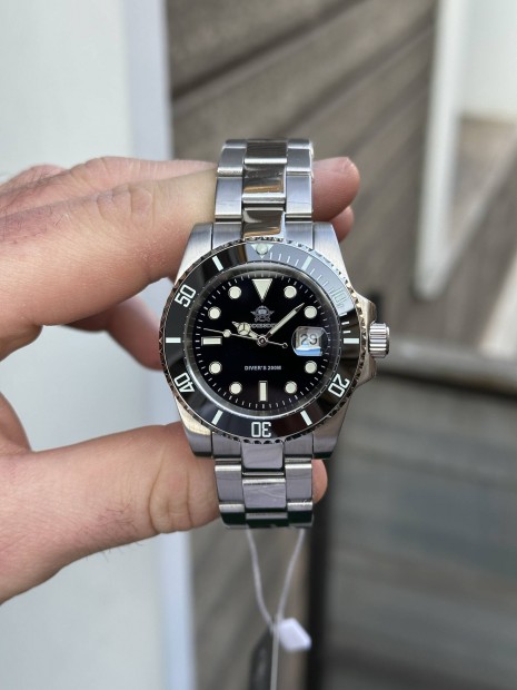 Addiesdive fekete Submariner j, quartz karra 