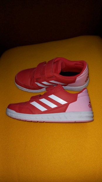 Adidas 35,5-s leny brcip!