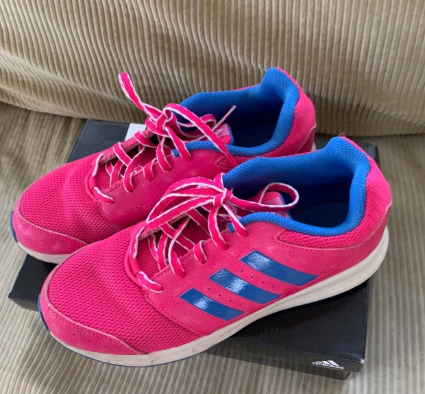 Adidas 39 1/3 pink edzcip cip sportcip futcip sajt dobozban