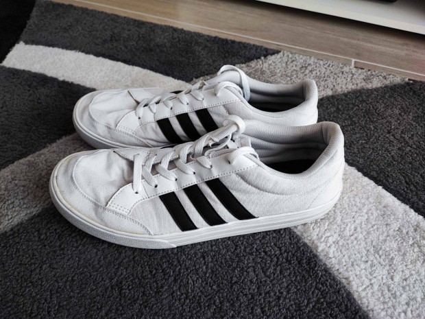 Adidas 46 2/3 sportcipő vászoncipő sneaker