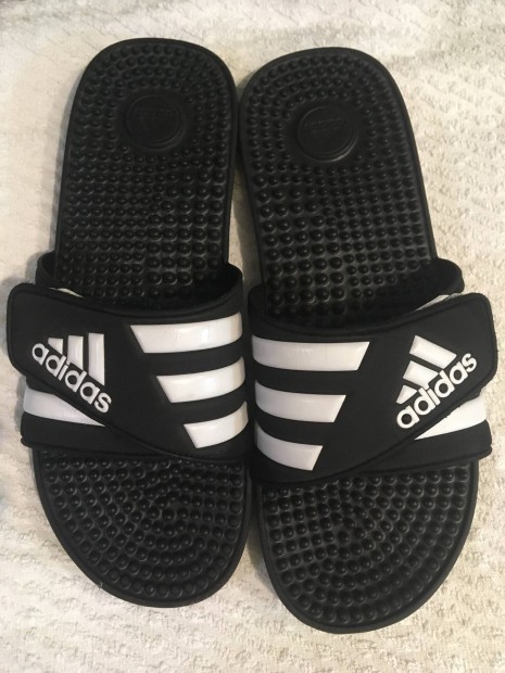 Adidas Adissage papucs (46 ) j