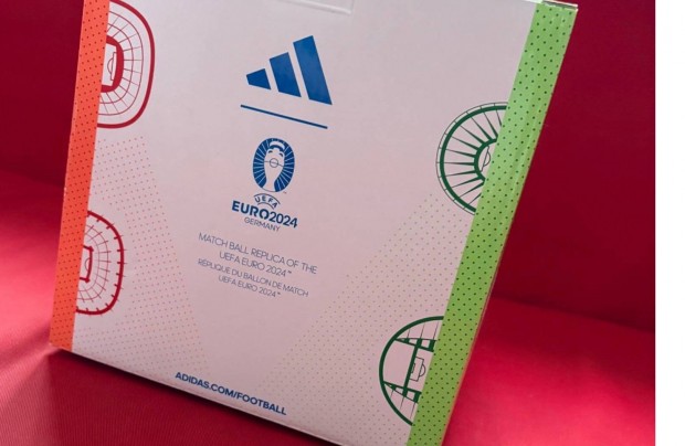 Adidas EURO24 matchball replica dszdobozos focilabda