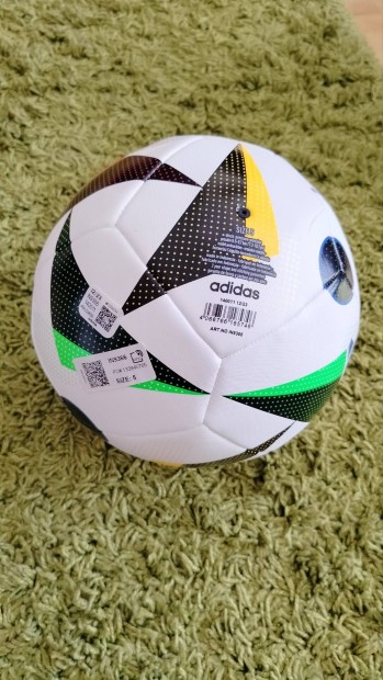 Adidas EURO 24 focilabda, futball labda