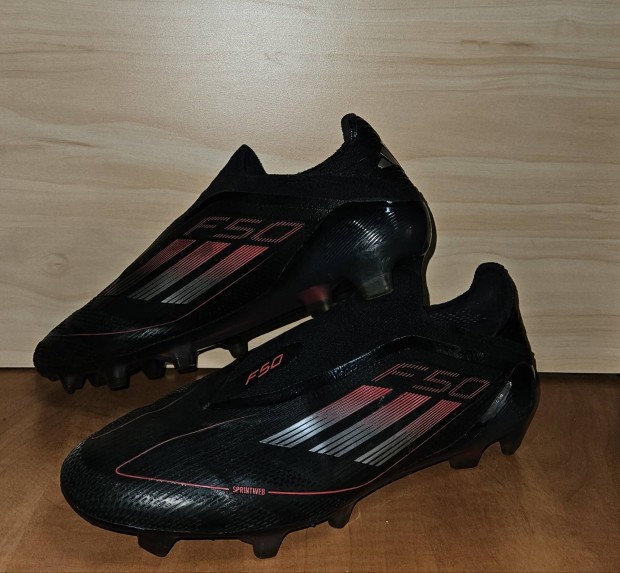 Adidas F50 "Stealth Victory" Laceless Elite