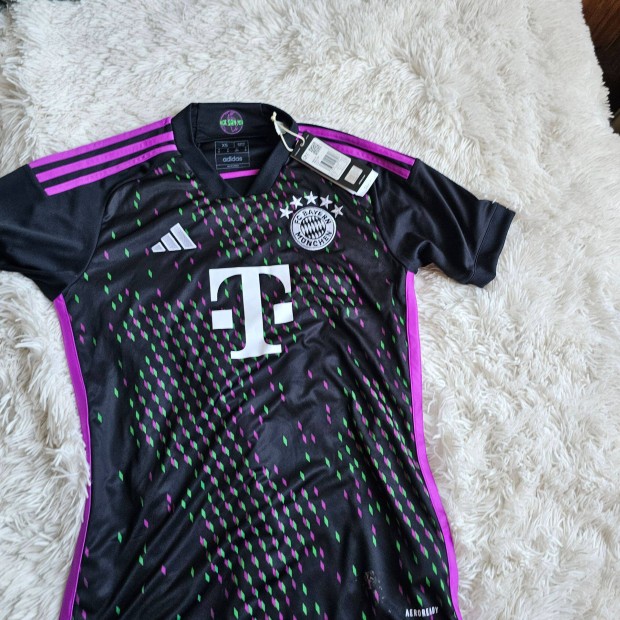 Adidas FC Bayern 23/24 Away mez j cimks eredeti Xs-es