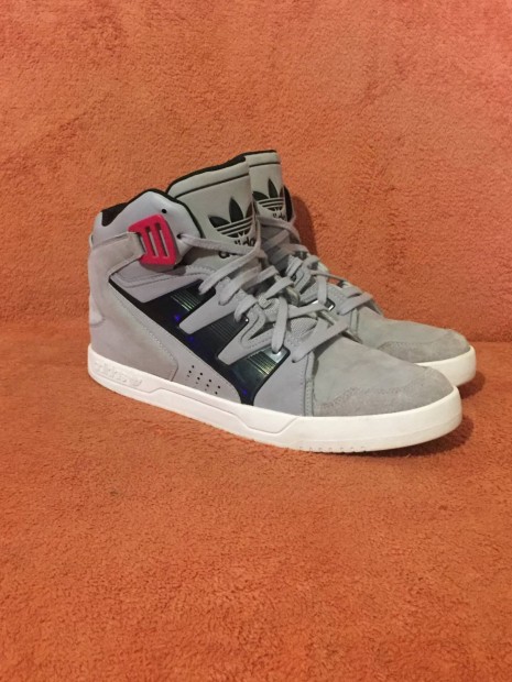 Adidas HI 46-os