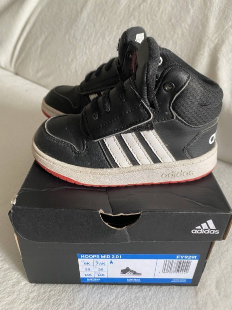 Adidas Hoops Mid 2.0 kisfiú cipő (25)
