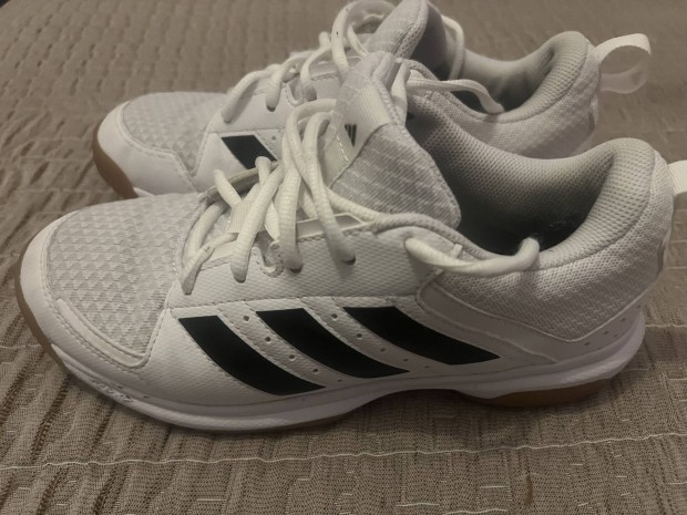 Adidas Ligra 7 kzilabda s terem cip 38-as