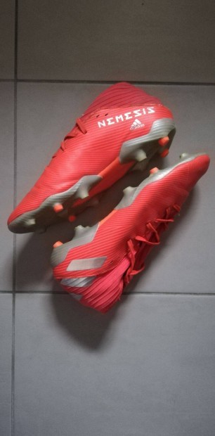 Adidas Nemesis futballcip 37 1/3-os