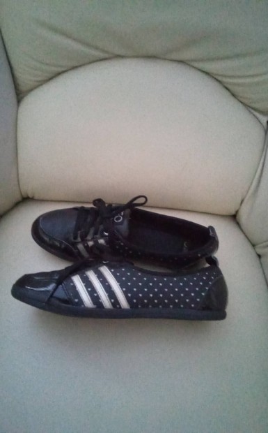 Adidas Neo Label női 39,5-ös cipő!