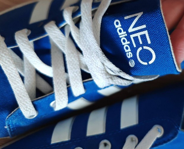 Adidas Neo férfi sportcipő 43 és feles