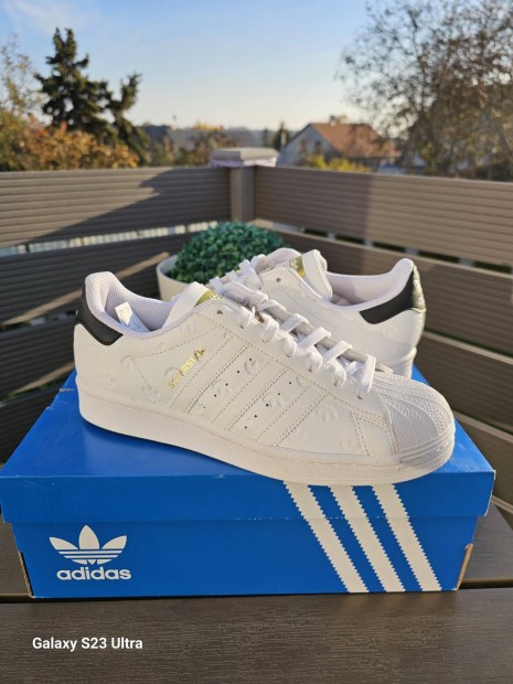 Adidas Original Superstar (40 2/3)