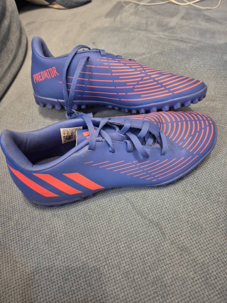 Adidas Predator 40 es teremfoci cipo Uj