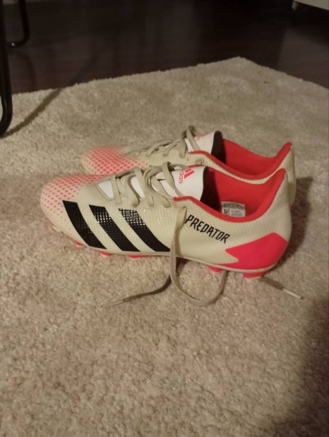 Adidas Predator Focicsuka elad