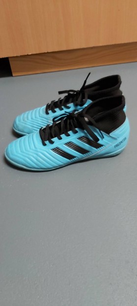 Adidas Predator futsal cip