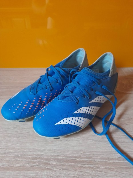 Adidas Predator gyerek cip elad 