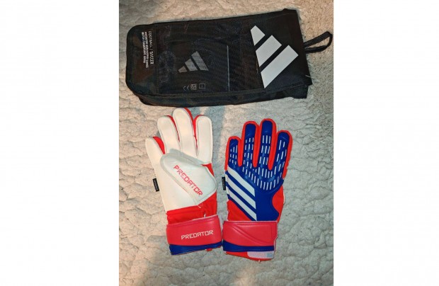 Adidas Predator piros lila ujjmerevts gyerek kapuskeszty (4-es)