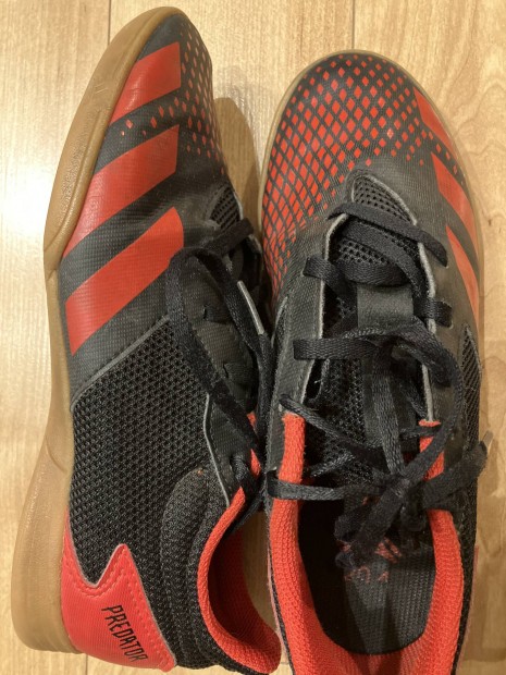 Adidas Predator terem focicip 37 1/3