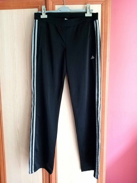 Adidas S-es melegt nadrg