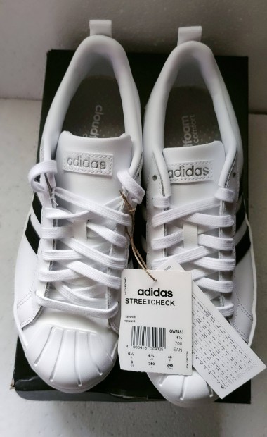 Adidas Streetcheck elad