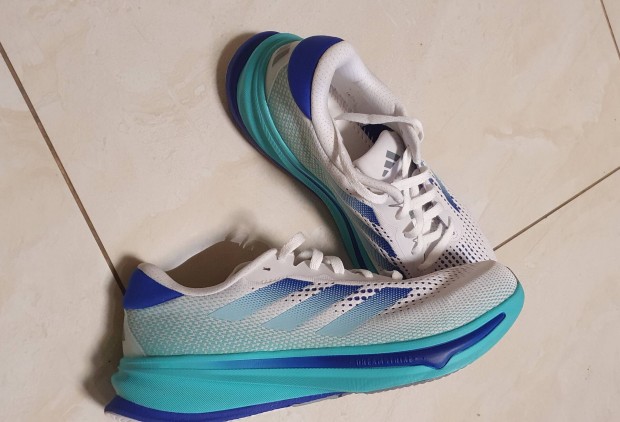 Adidas Supernova frfi sportcip elad.