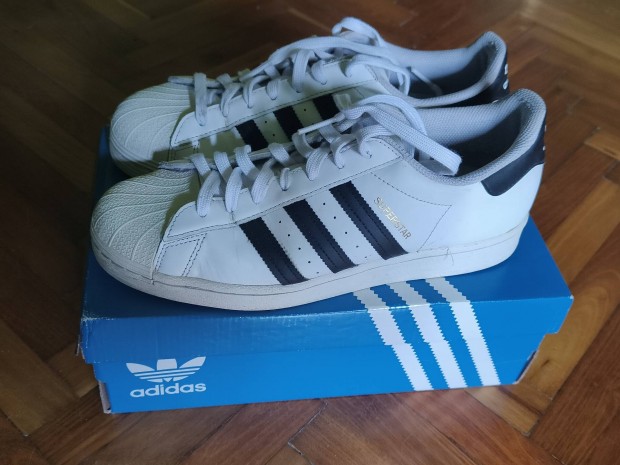 Adidas Superstar 43 1/3